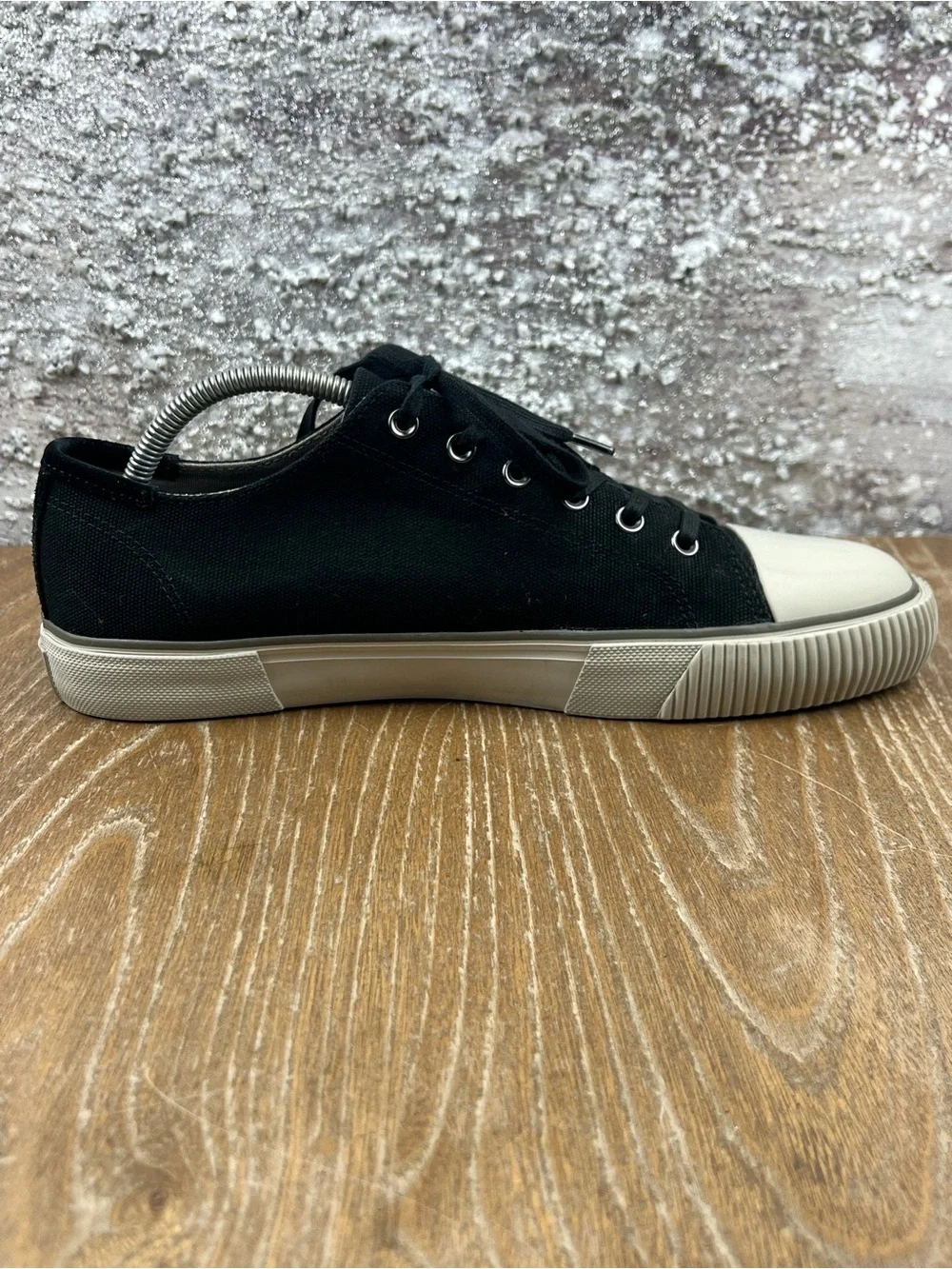 602 ALLSAINTS DILLON Men's Classic Black Canvas Low-Top Sneakers White Toe 11